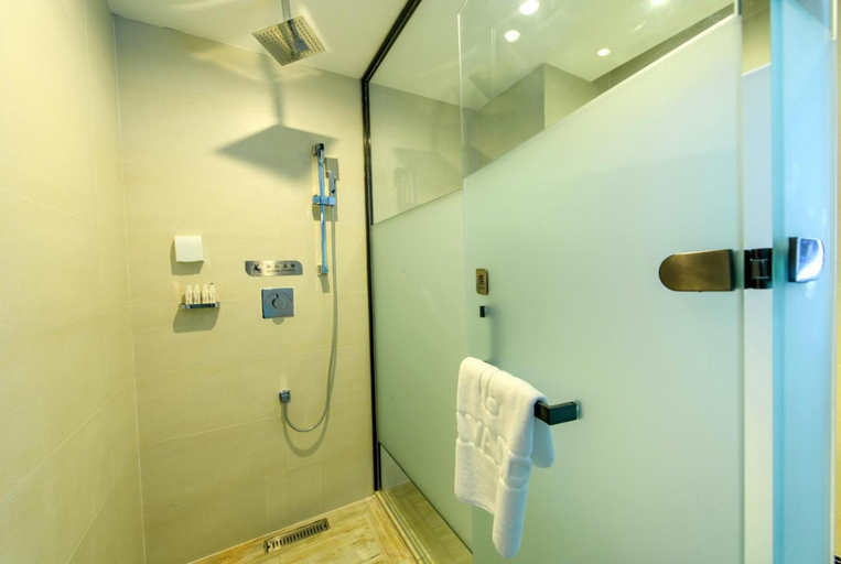 Bathroom 3, Lavande Hotel Chengdu Shuangliu International Airport, Chengdu