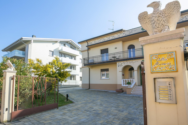 Room 2, Villa Mimosa - Appartamento 1, Brescia