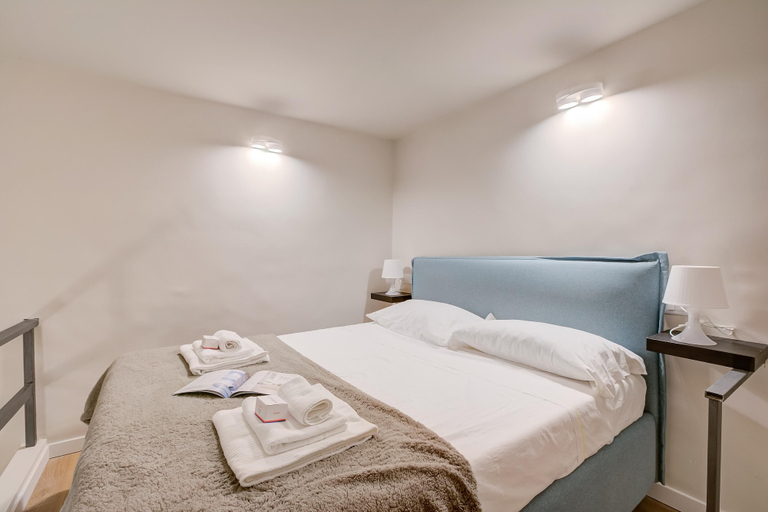 Room 2, Old Town Maison - City Center, Genova