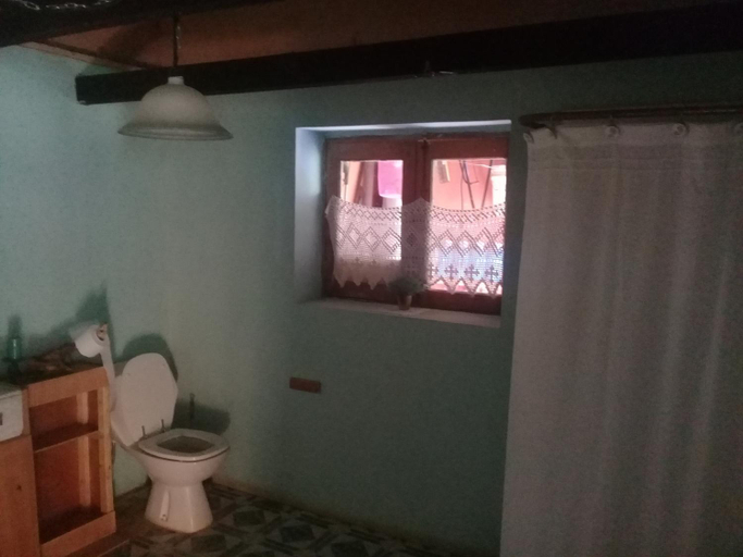 Others 3, Hostal del Ingles, Curicó