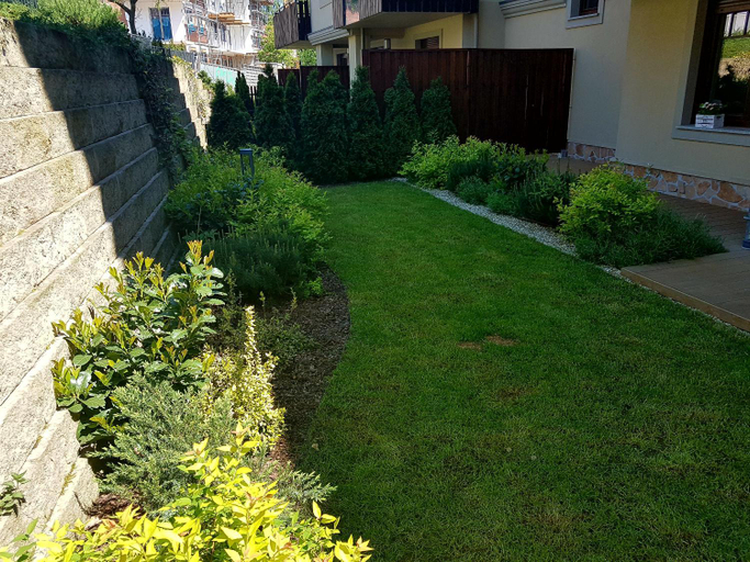 Garden 4, Apartament z Ogrodem, Kłodzko