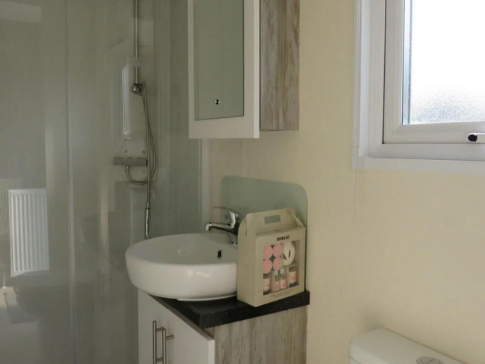 Bathroom, Nice Chalet in the Antwerp Kempen, Antwerpen
