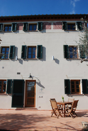La Libellula- casale panoramico con piscina in Versilia, Lucca