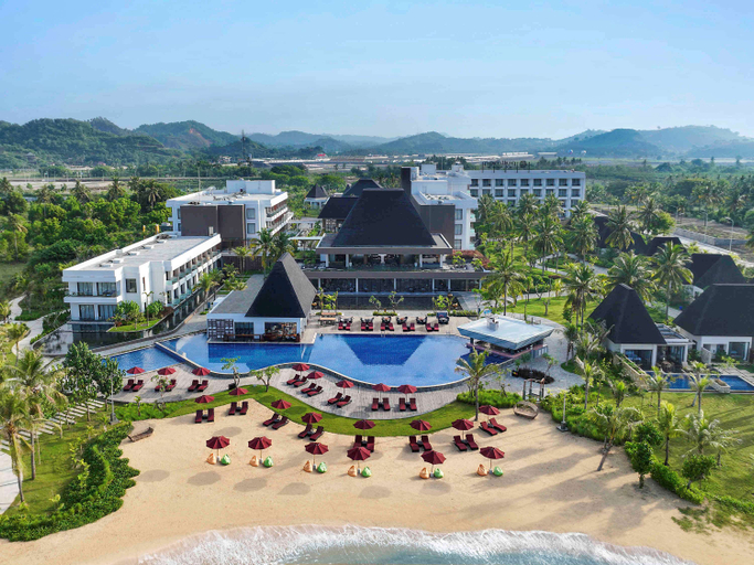 Exterior & Views 2, Pullman Lombok Merujani Mandalika Beach Resort, Lombok