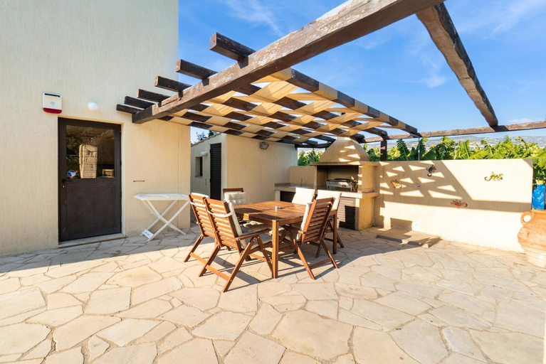 4, Villa Camelot by Ezoria Villas
