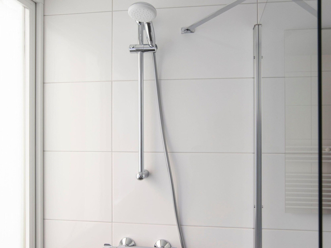 Bathroom 2, 6-guest Holiday Home in Mook, Mook en Middelaar