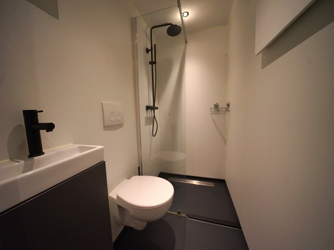 Bathroom, Compact Chalet With Terrace, De Wolden
