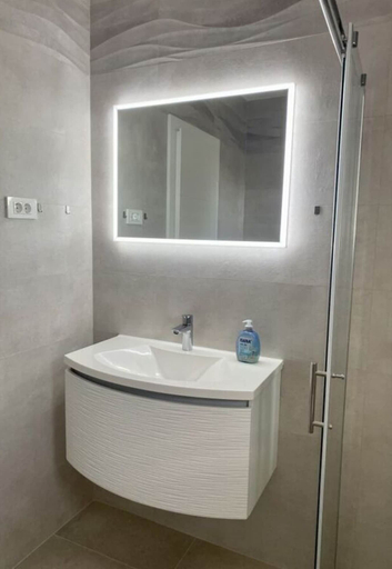 Bathroom 5, Blizina Mora II Modern Retreat, Vir