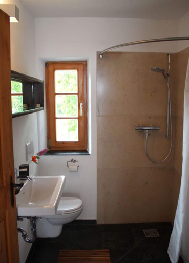 Bathroom, Pleasant Apartment in Diessen, Landsberg am Lech