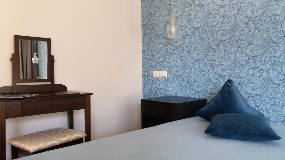 Others 2, Motel, Rostock