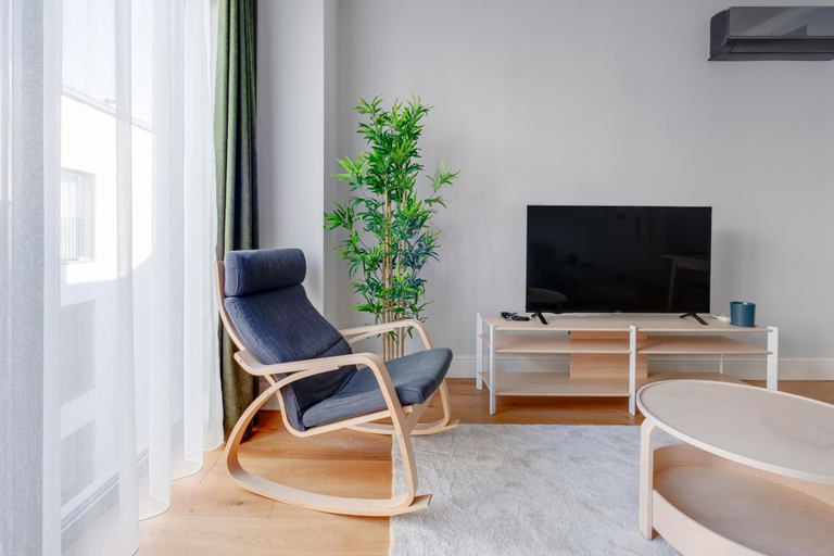 Room 4, Modern Flat 5 min to Metro on Istiklal Avenue, Beyoğlu