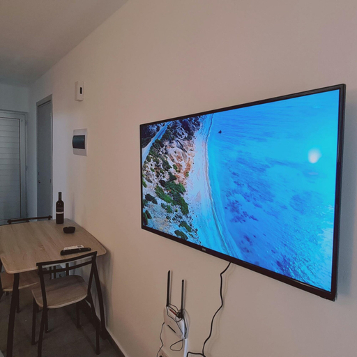 Room 5, 100 AN - Napa Living 23