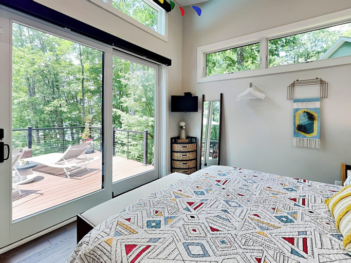 Bedroom 3, The Birdhouse, Garrett