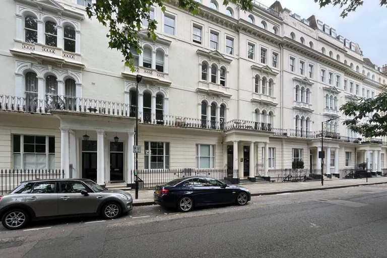 Exterior & Views 2, The Bayswater Retreat - Adorable 3bdr Flat With Balcony, London