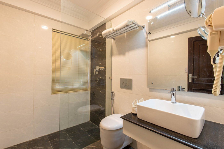 Bathroom 5, Buki Lazimpat - Boutique Hotel, Bagmati