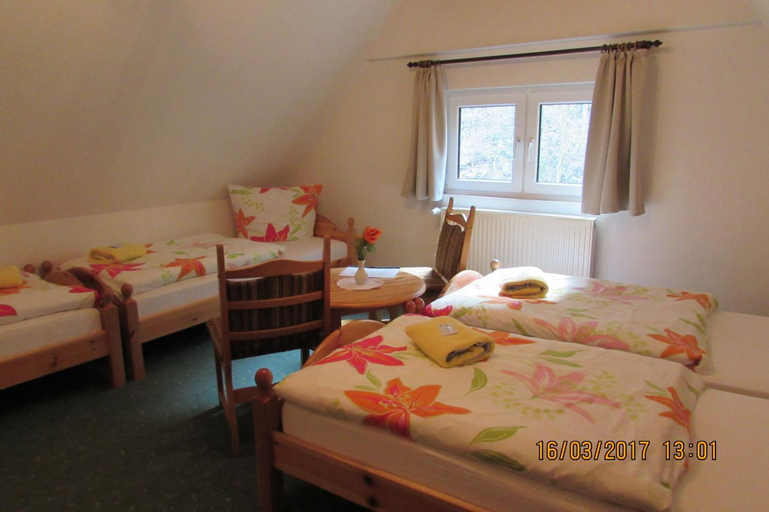 Others 3, Gasthaus Koenigsruhe, Harz