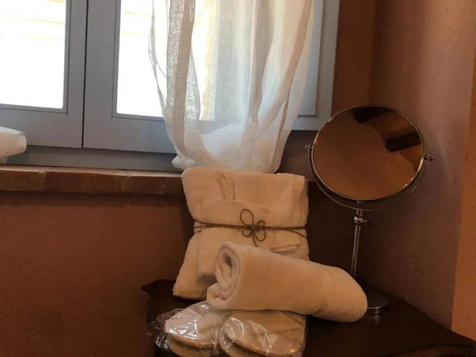 Bedroom 4, Cordella in Valdorcia Truffle & Olive Oil Resort - Podere Borgasso, Siena