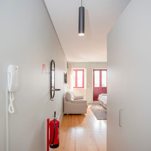 Room 4, Liiiving Historic Cl Rigos Studio - 3B, Porto