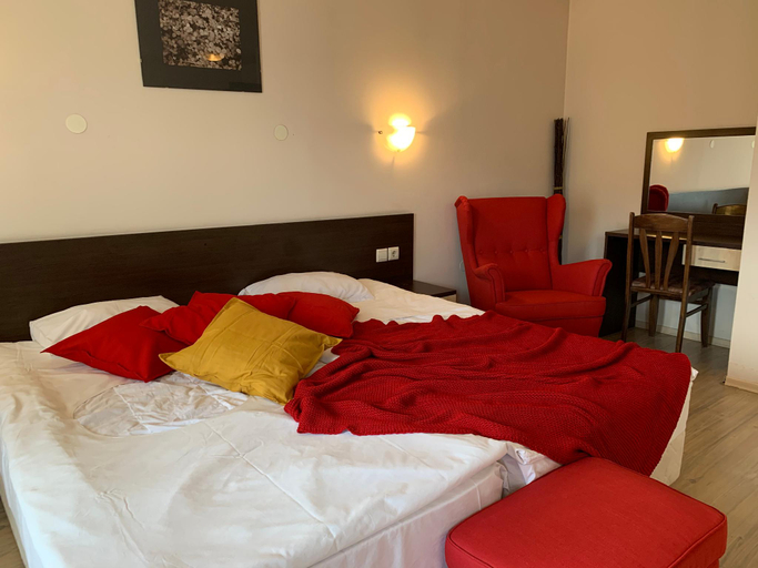 Bedroom 2, Banderitsa Apartment in Bansko with queen size bed and kitchen n5181, Bansko