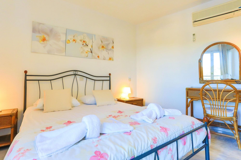 Room 4, Sterna Apartment in Gaios, Ionian Islands