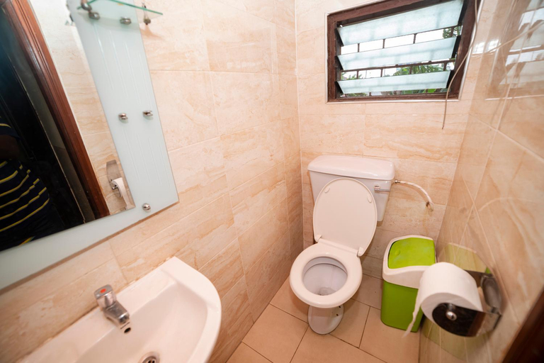 Bathroom 4, Bombay Hotel, Accra