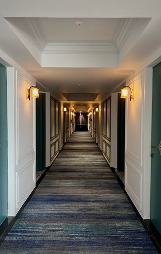 Others 5, The Hans Hotel - Hubli, Dharwad