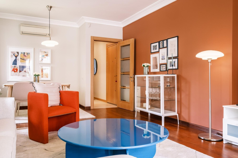 Room 2, Spacious Flat 3 min to Coast and Bagdat Avenue, Kadıköy