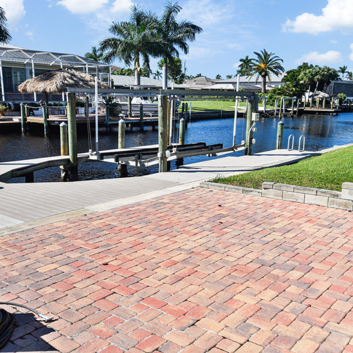 Room 5, Boaters Dream S Terr Pool Yacht Club Boating, Lee
