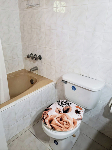 Bathroom 3, Comfy Place