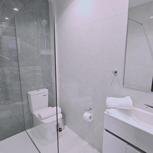 Room 2, 104 NIC - 502 Stay Cosmo City Suite