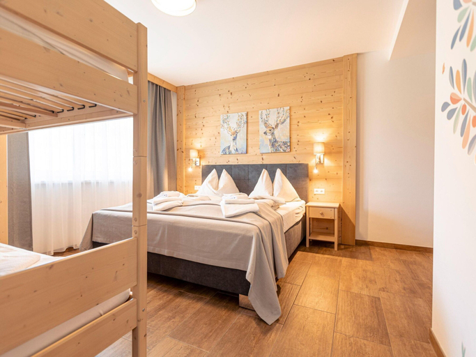 Bedroom 2, Attractive chalet with sauna, Murau