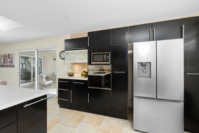 Others 5, 3BR 2BA Near Eagle Beach w Private Pool