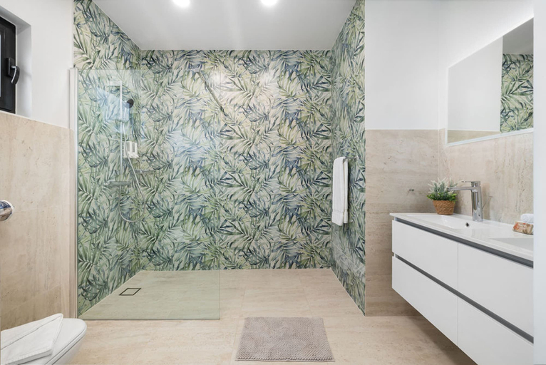 Bathroom 4, Villa Prikichi Near Beach w Private Pool