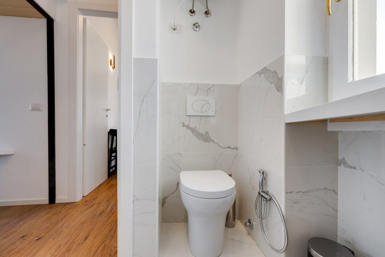 Bathroom 3, Cozy Penthouse With Stunning View Balcony, Milano