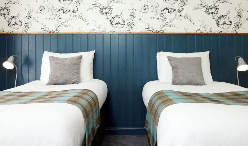 Bedroom 2, St Leonard's Hotel by Greene King Inns, Dorset