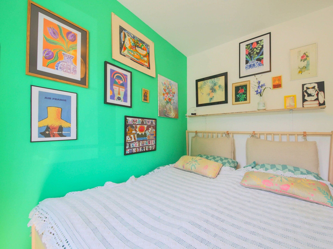 Room 4, Apartment in Provence With Pool & Golf, Alpes-Maritimes