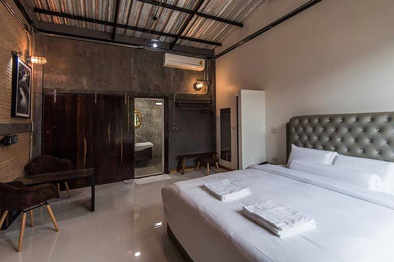 Bedroom 10