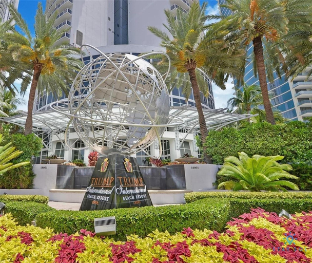 Room 3, Luxurious Beach Resort- Ocean View Insta Gym, Miami-Dade