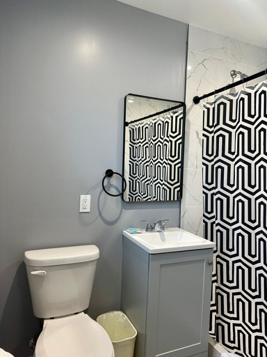 Bathroom, Oceanside Inn & Suites, San Diego