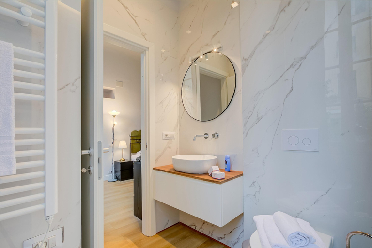 Room 5, Royal - Historic Center, Genova