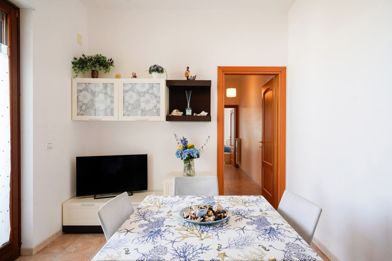 Bedroom 2, Appartamento a Torre Canne con Balcone, Brindisi