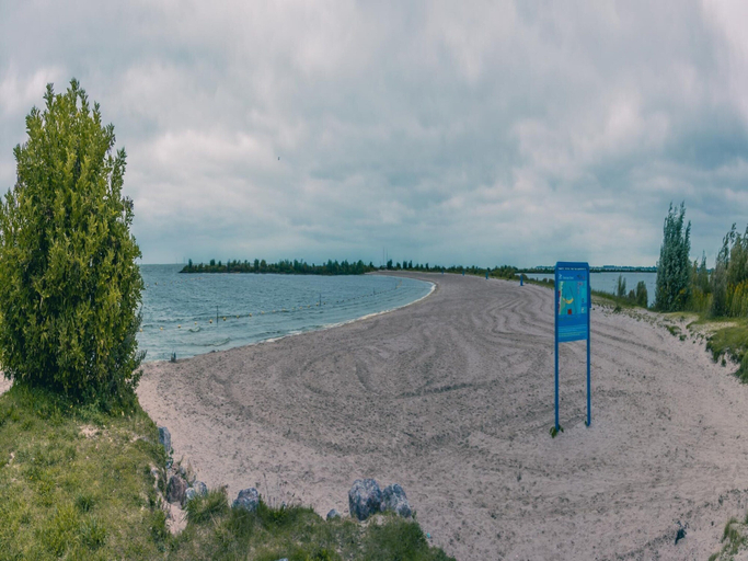 View from property 5, Sustainable Water Villa With Dishwasher, by a Lake, Medemblik