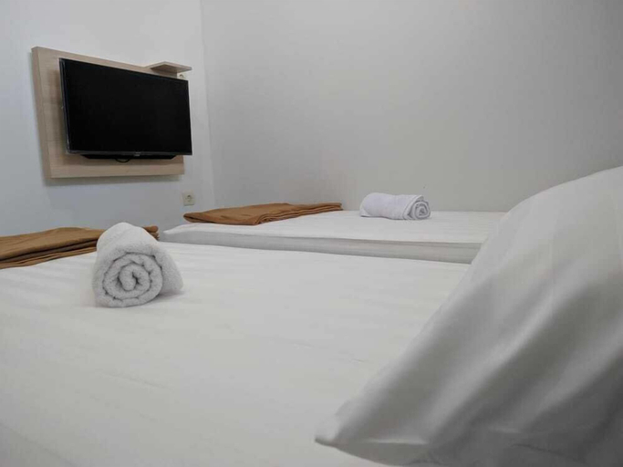 Bedroom 2, Edelweiss Homestay, Malang