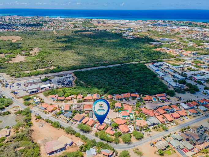 Others, Cozy 1br1ba w Private Pool Patio Close 2 Beach