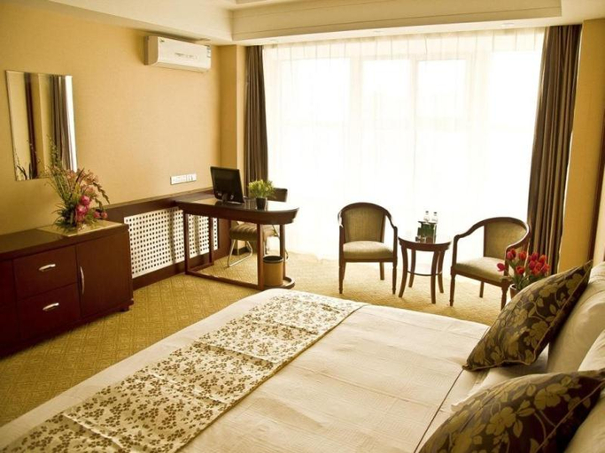 Bedroom 4, GreenTree Inn Weifang Shouguang Bohai Road Cangsheng Park Business Hotel, Weifang