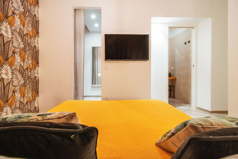 Bedroom 2, VL Luxury Apartment, Bari