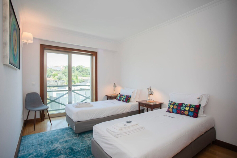 Bedroom 5, Liiiving in Porto - Douro Riverside Apartment, Gondomar