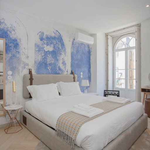 Room 3, Liiiving in Porto Luxury Beachfront Apartment IV, Porto