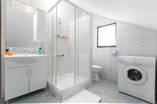 Bathroom, Apartments Maximir, Zagreb