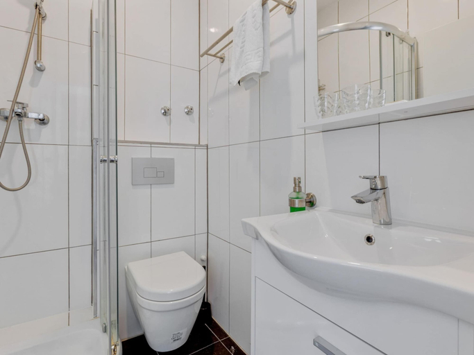 Others 2, Apartment in Oberhausen Near Dusseldorf, Oberhausen